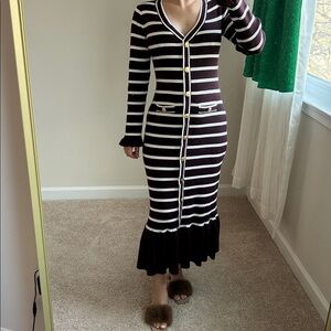 Striped Knit Midi ruffle Dress. S